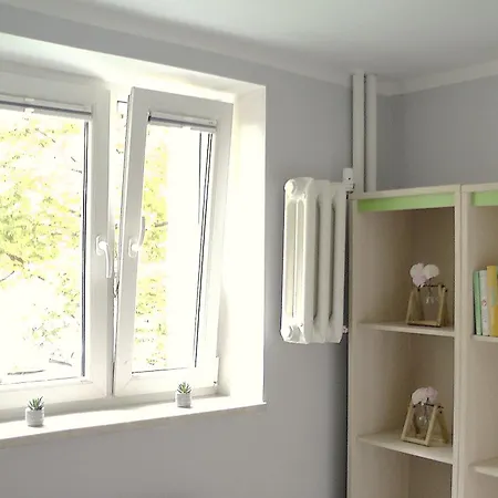 Room, Batorego 29 * Warsaw